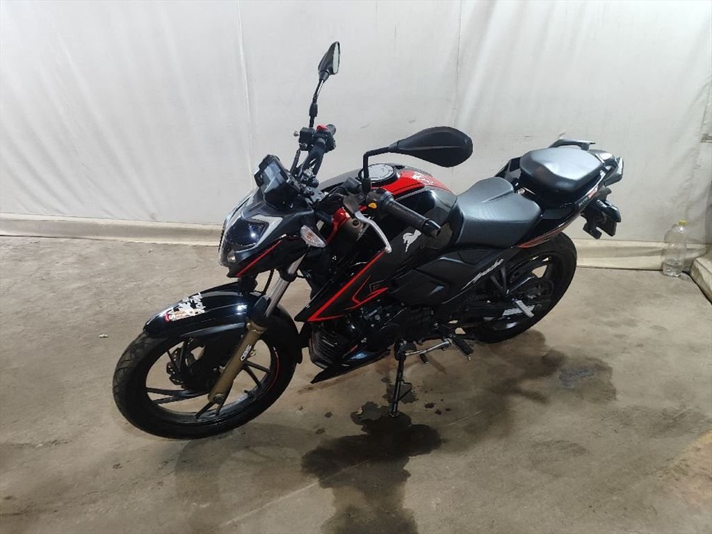 APACHE 200 ANO 2022/2023