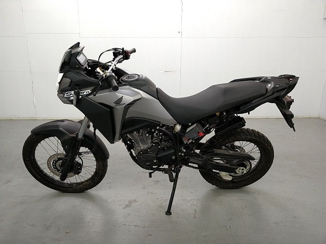  XRE 300 SAHARA ANO 2023/2024