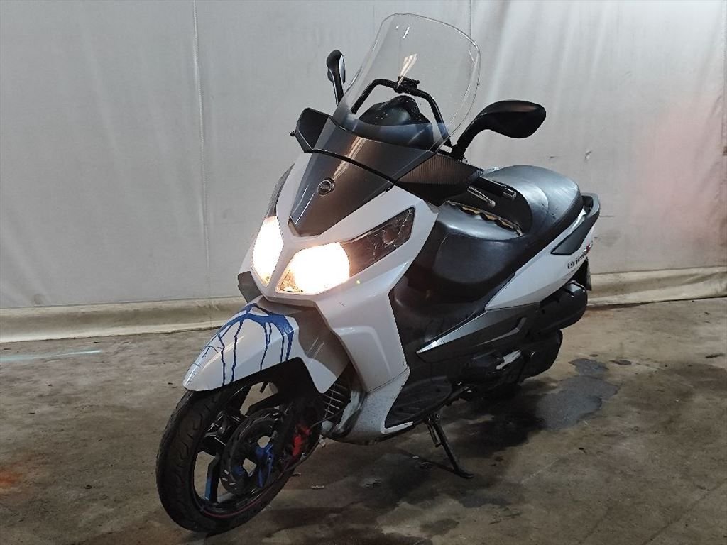 CITYCOM 300I ANO 2017/2018